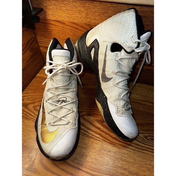 Nike Lebron James Elite 13 XIII White/Metallic Gold/Black 831923-170 Size 12
